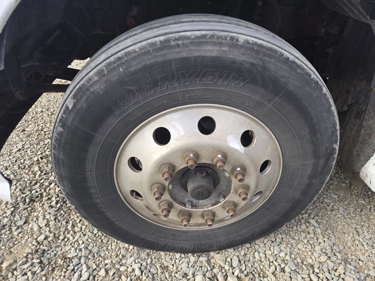 2013-kenworth-t660-image-60