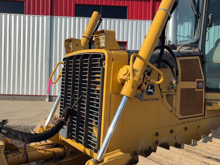 john-deere-850-image-31