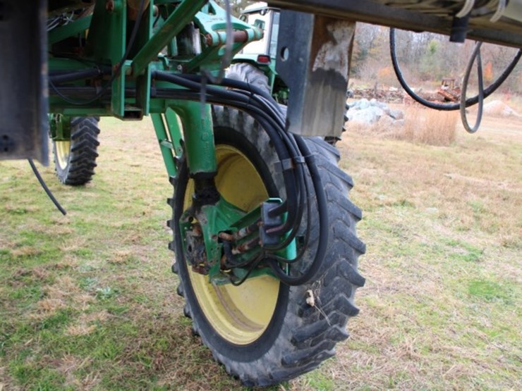 john-deere-4700-image-33