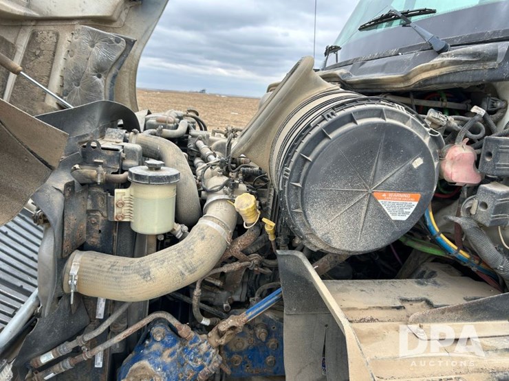 international-prostar-image-65