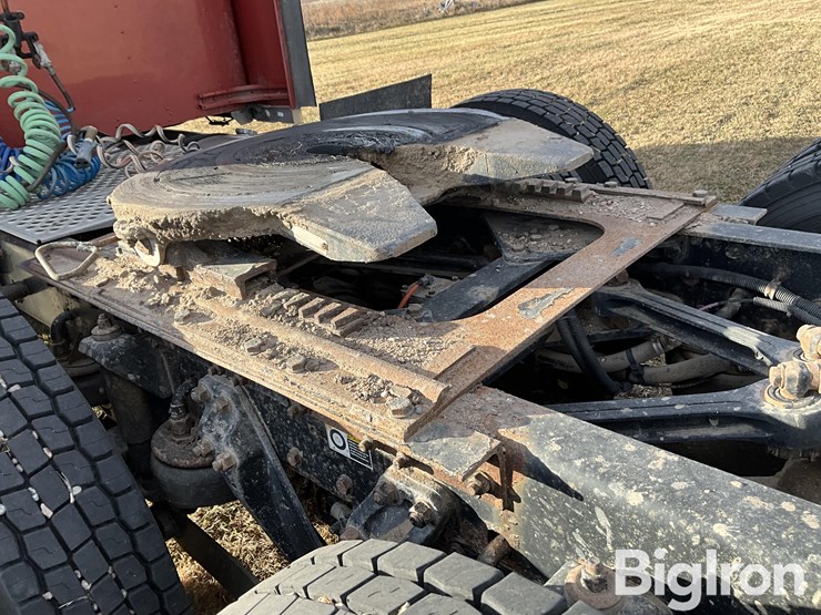 2002-kenworth-w900-image-10