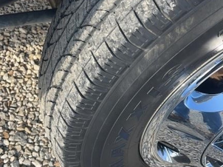 chevrolet-3500hd-image-17