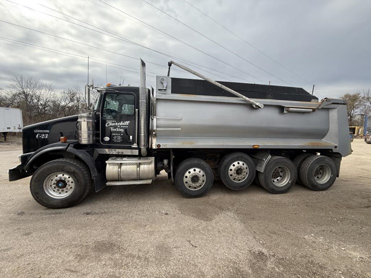 2014-kenworth-t800-image-3