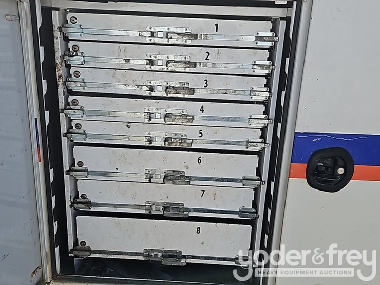 dodge-ram-5500-image-28