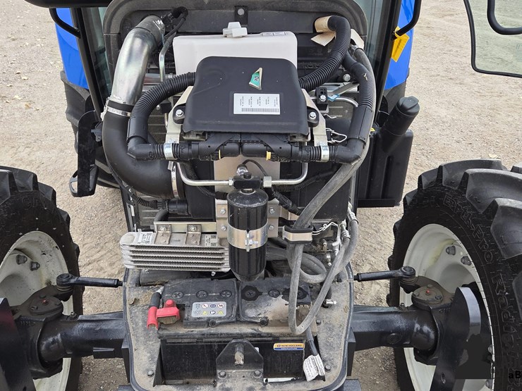 new-holland-powerstar-75-image-13