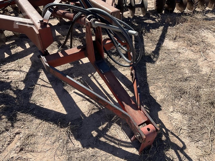 international-490-image-14