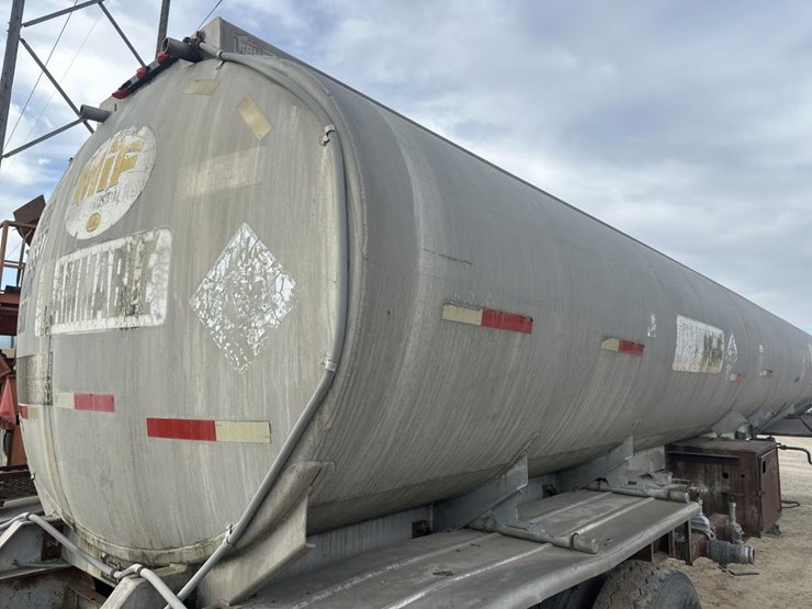 fruehauf-trailer-image-12