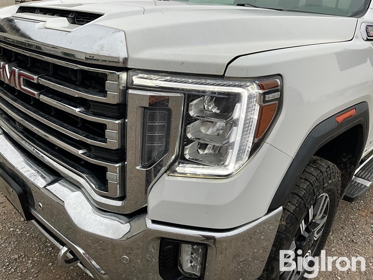 2022-gmc-sierra-2500-image-9