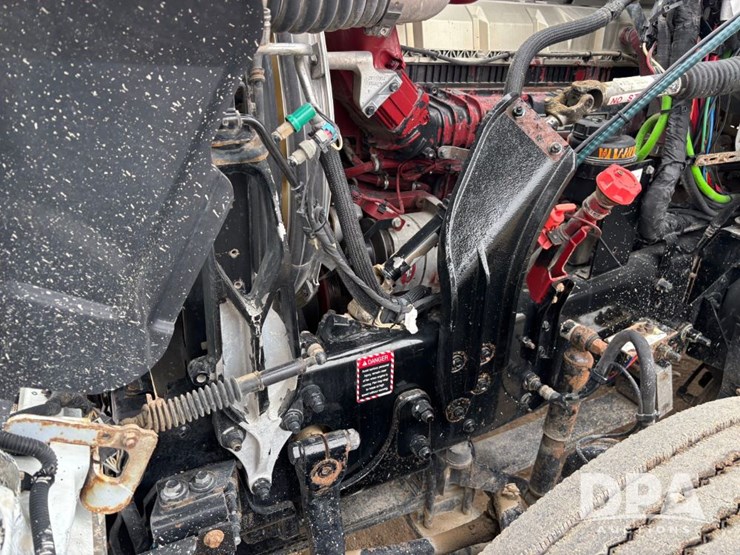 2017-mack-pinnacle-chu613-image-49