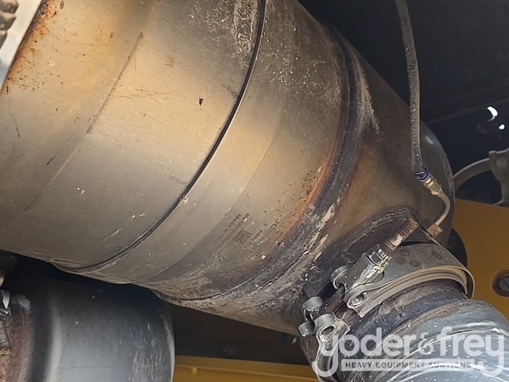 2019-deere-850l-lgp-image-137