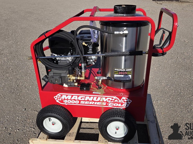 2025-magnum-4000-series-hot-water-pressure-washer-image-8