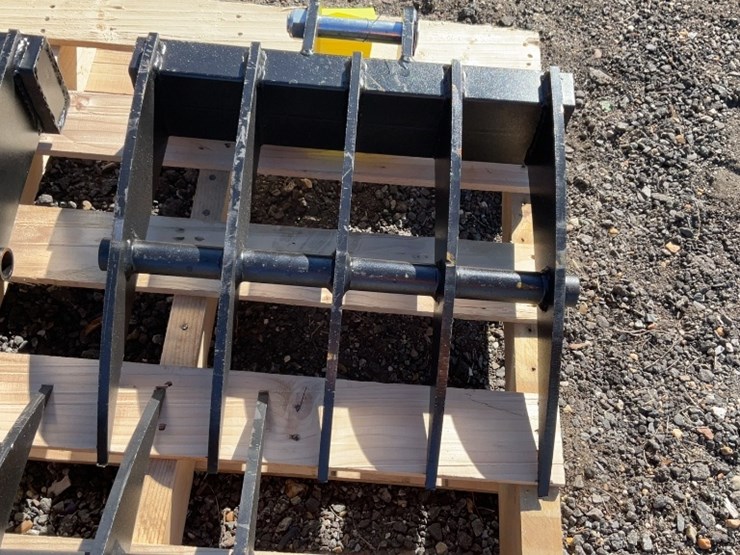 sdlanch-mini-excavator-rake-(new)-image-1