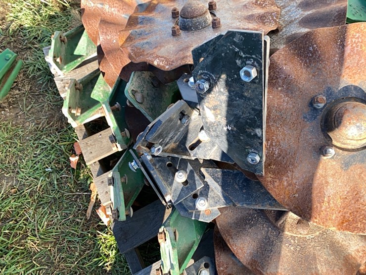 john-deere-7200-image-8