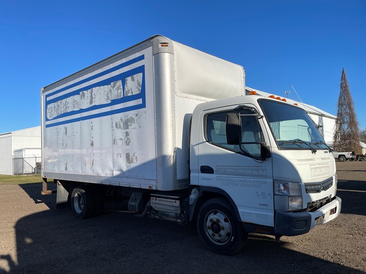 #1072-•-2012-mitsubishi-canter-fe160-cab-over-diesel-box-truck-(has-wi-title)-image-3