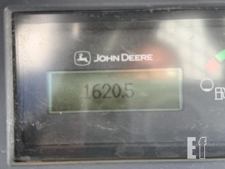 2021-deere-333g-image-32