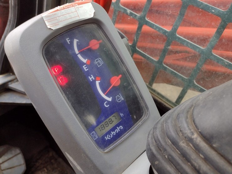 kubota-svl75-2-image-7