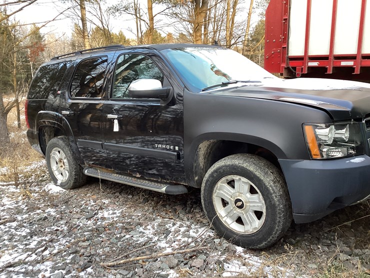 chevrolet-tahoe-image-1