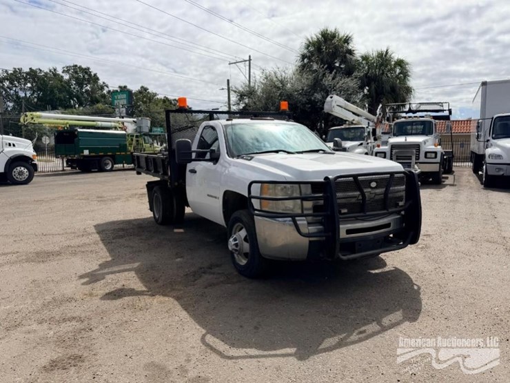2009-chevrolet-silverado-3500-image-4