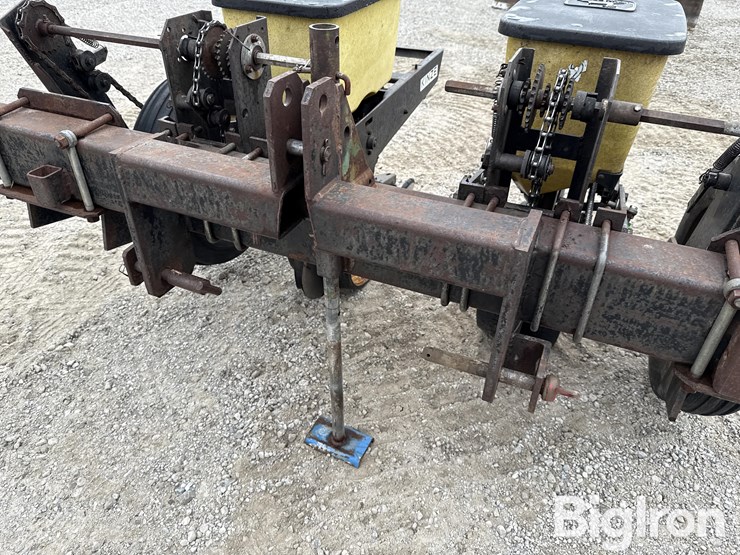 shop-made-2-row-planter-image-9