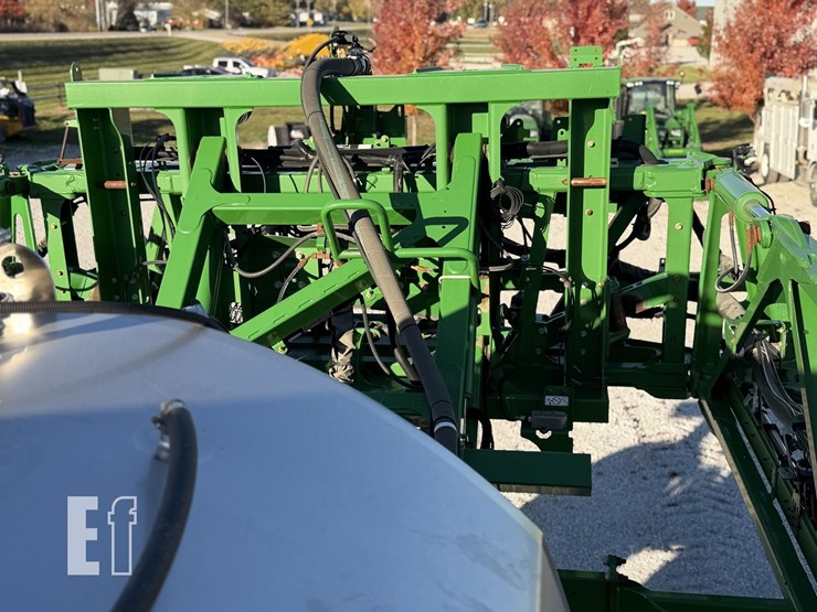 john-deere-r4038-image-27
