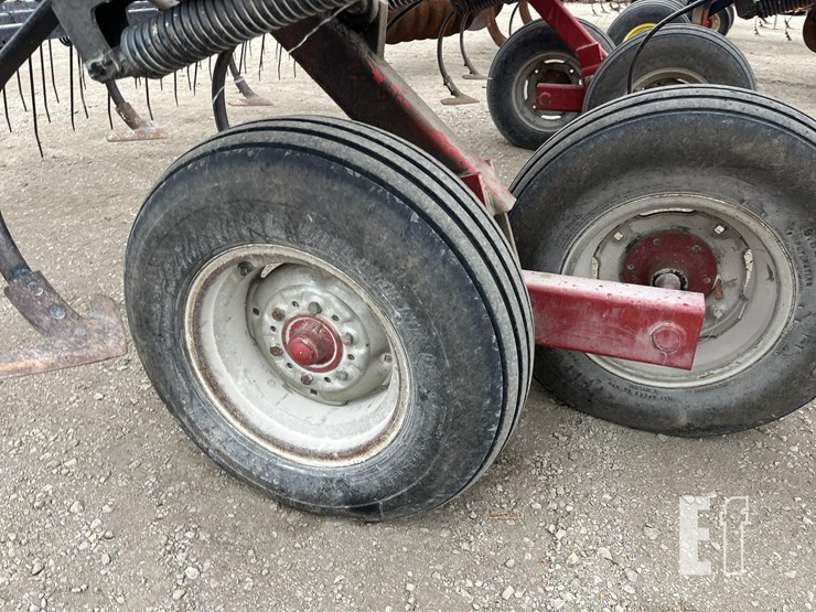 case-ih-4300-image-19