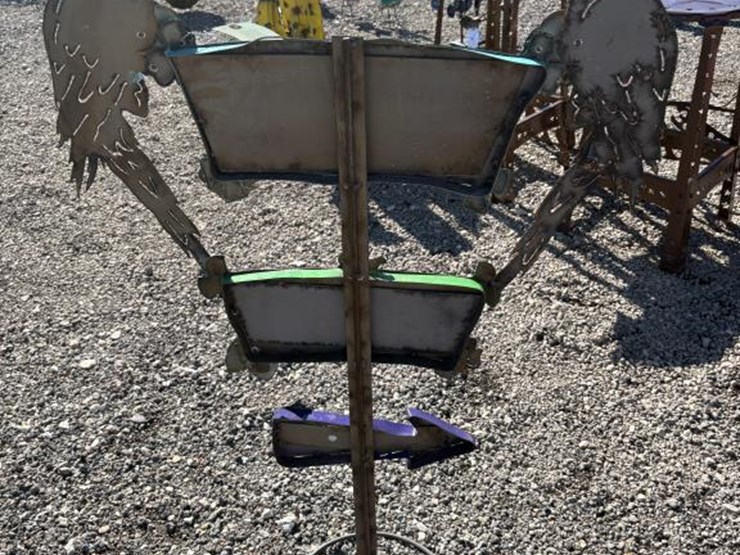 #68-•-metal-art-margaritaville-5-o'clock-somewhere-sign-image-2