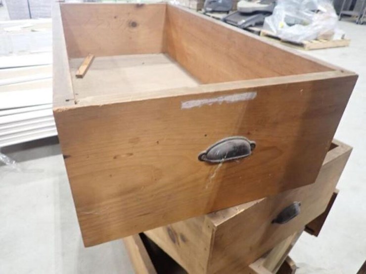 36-in.-x-39-in.-radio-cabinet-image-12