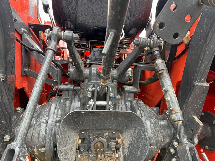 kubota-l4701-image-38