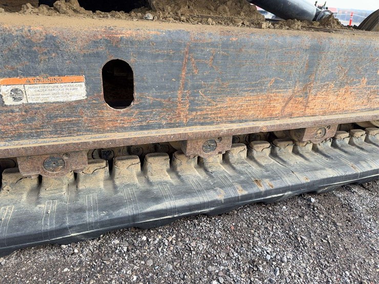 2016-bobcat-e85-image-21