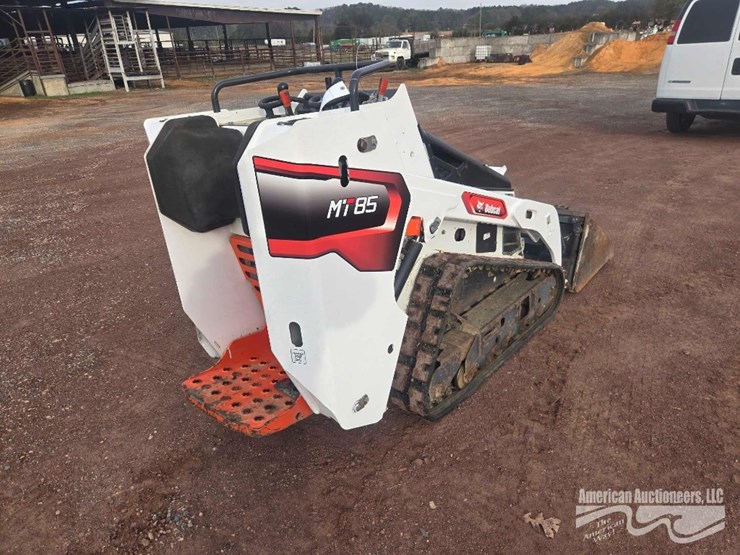 2018-bobcat-mini-track-loader-image-5