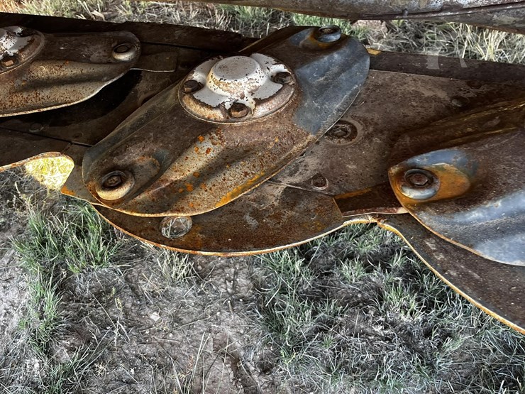 2005-hesston-9260-image-23