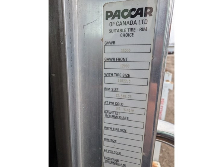 2012-kenworth-t370-image-27