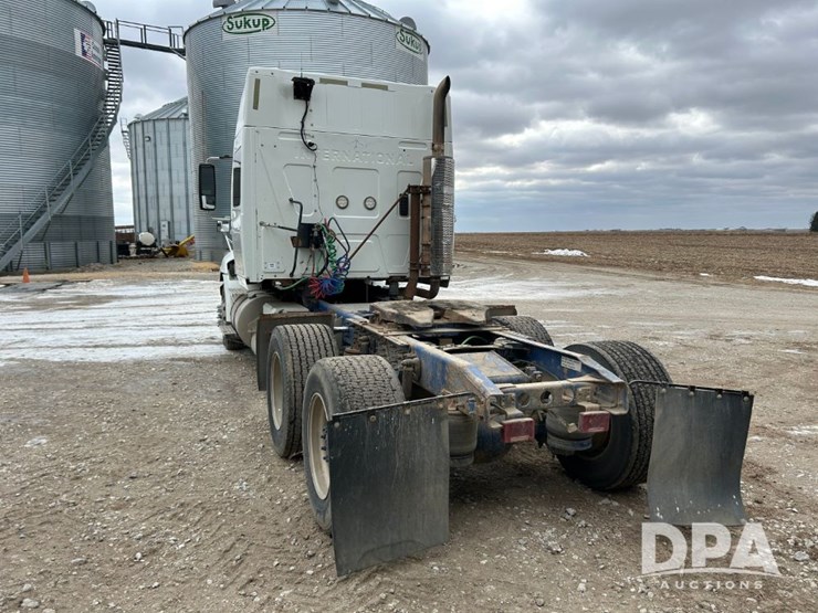 international-prostar-image-28