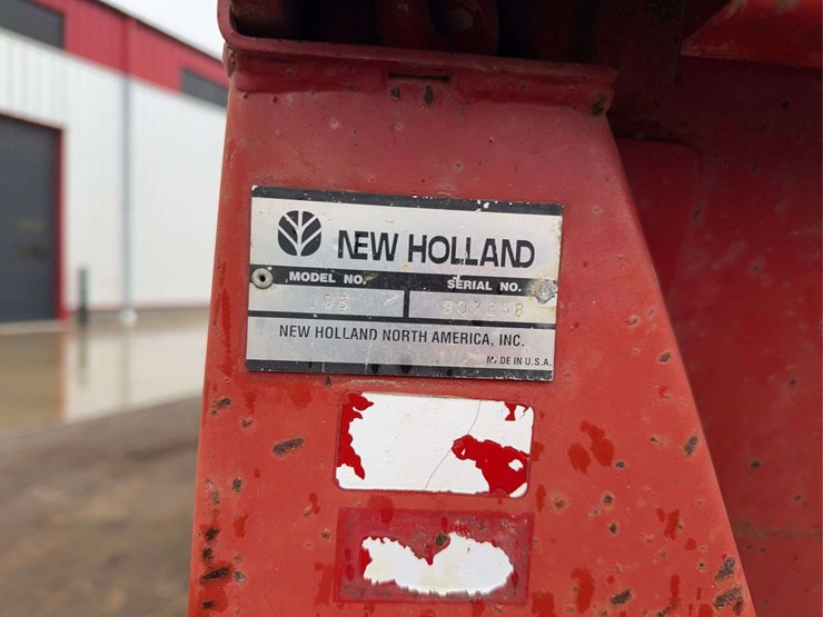new-holland-195-image-20