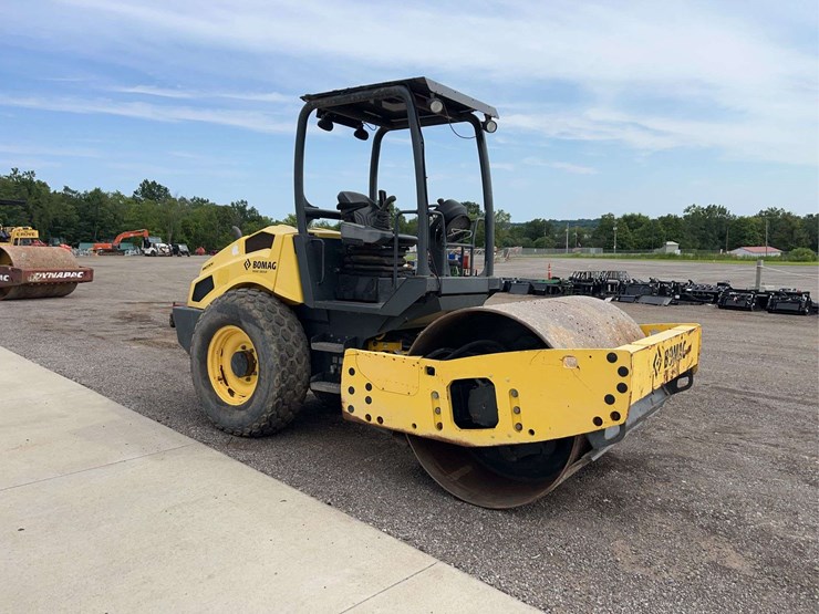 2016-bomag-bw177-image-3