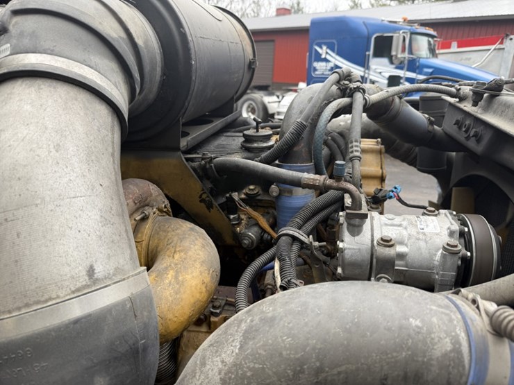 2003-kenworth-t800-image-21