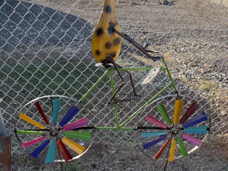 #51-•-metal-art--giraffe-on-bike-whirlibird-image-1
