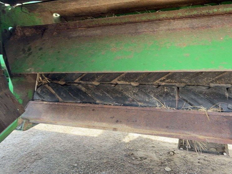 john-deere-945-image-13