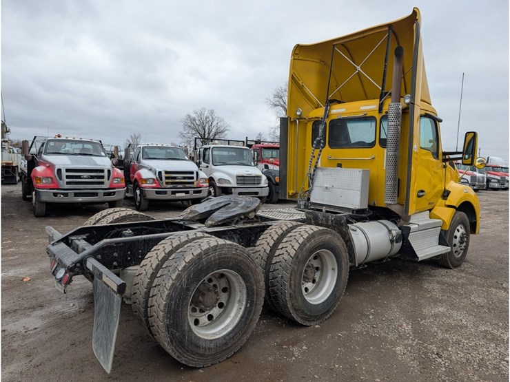 kenworth-t880-image-7