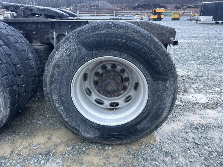 2014-international-prostar-image-68