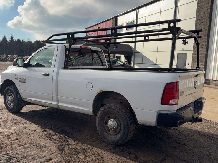 2014-dodge-ram-2500-image-4