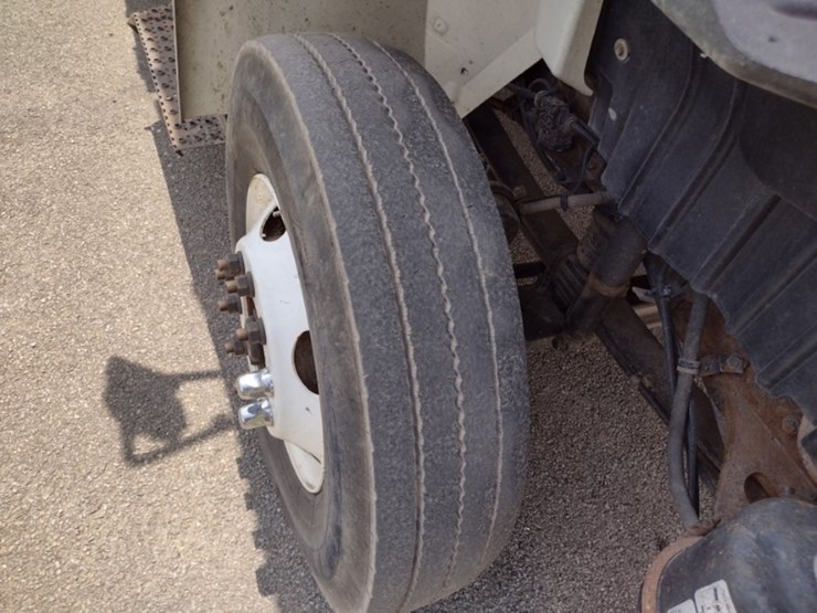 international-durastar-4300-image-20