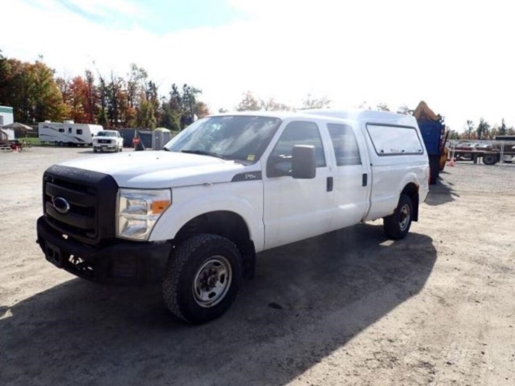 2012-ford-f250-xl-image-1
