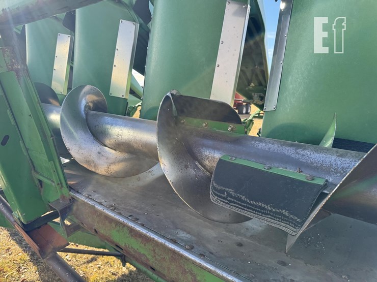 2001-john-deere-893-image-18