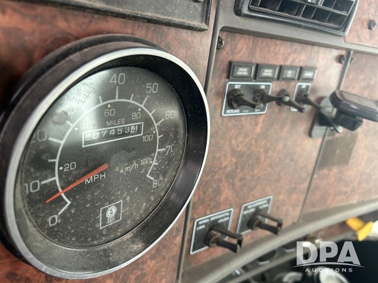 2003-cat-3126-image-22