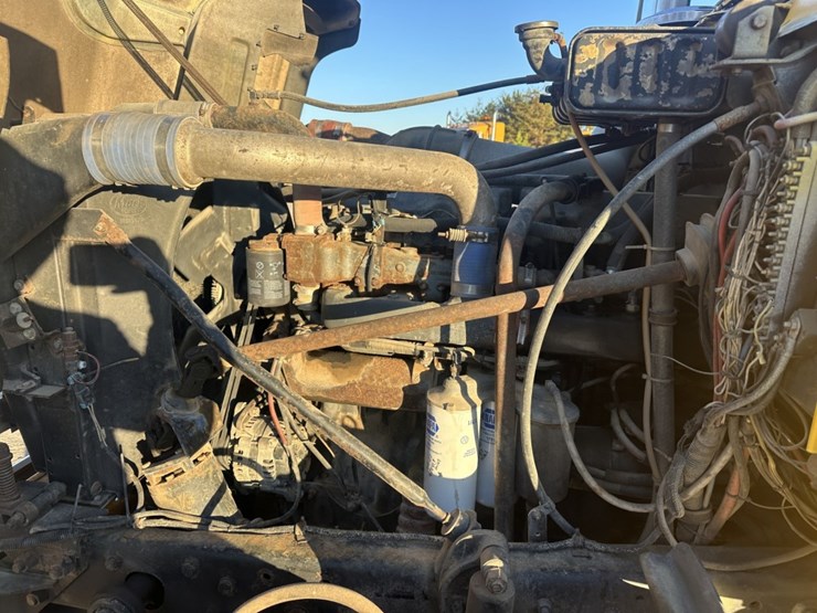 mack-rd688s-image-43