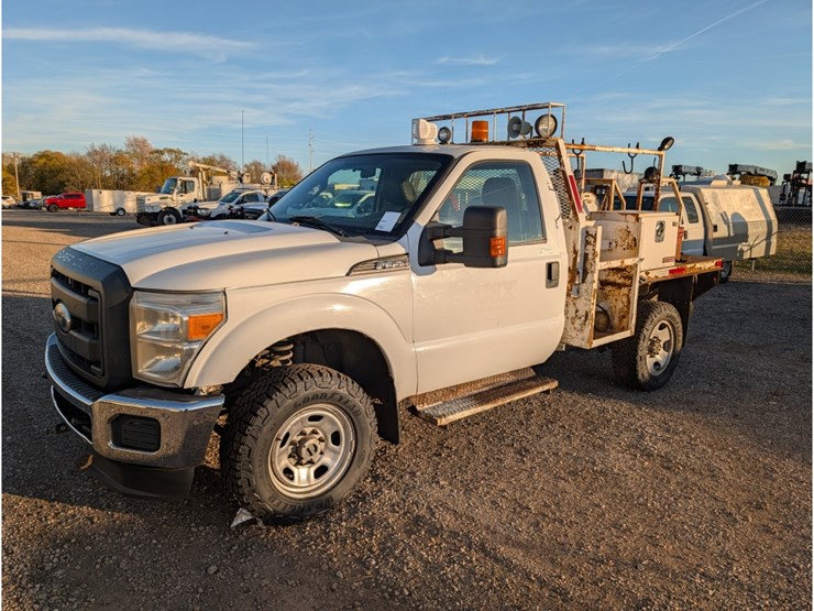 2011-ford-f350-image-1