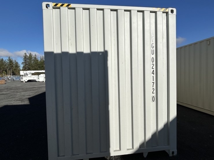 2025-40'-high-cube-shipping-container-image-4