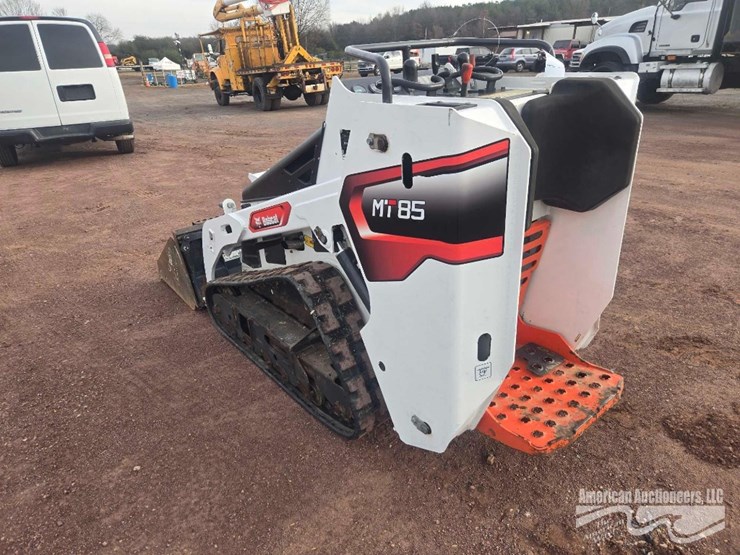 2018-bobcat-mini-track-loader-image-7