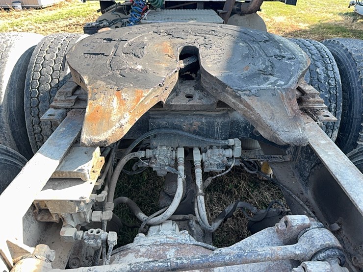 1997-international-9200-image-12